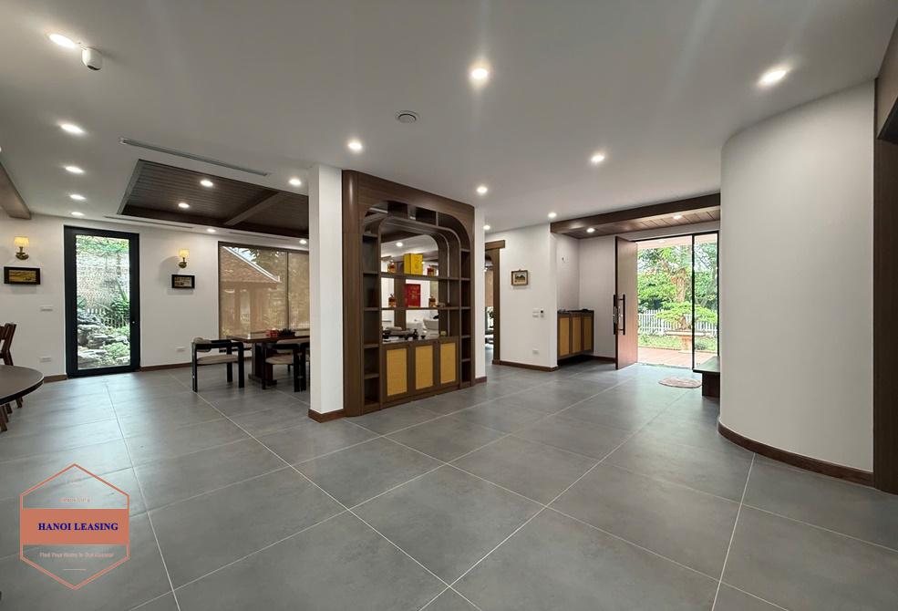 Big garden house for rent in An Duong, Tay Ho, Ha Noi Big garden house for rent in An Duong, Tay Ho, Ha Noi