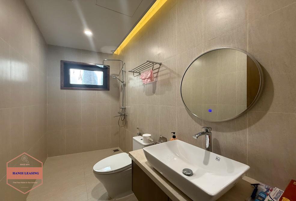 Big garden house for rent in An Duong, Tay Ho, Ha Noi Big garden house for rent in An Duong, Tay Ho, Ha Noi
