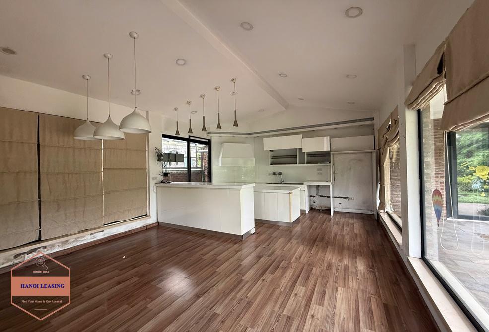 Bright house with huge garden for rent in An Duong, Tay Ho Bright house with huge garden for rent in An Duong, Tay Ho