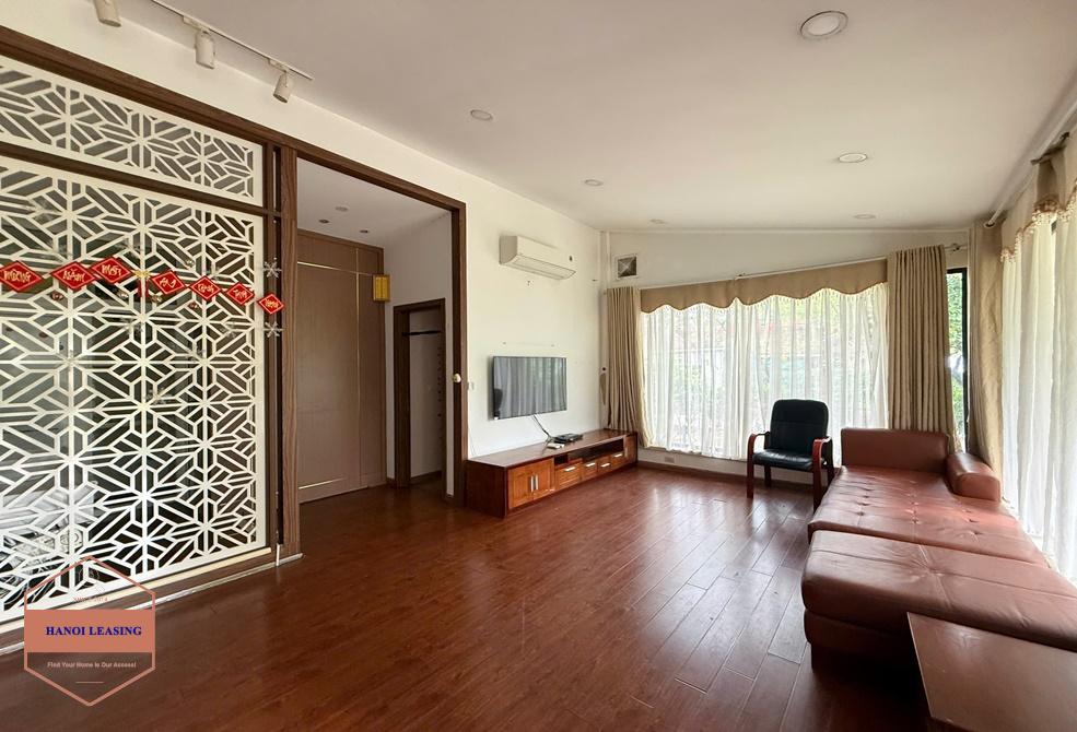 Bright house with huge garden for rent in An Duong, Tay Ho Bright house with huge garden for rent in An Duong, Tay Ho