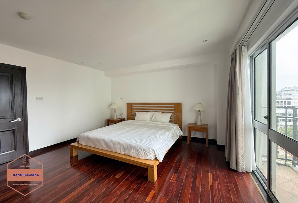 Big three bedrooms apartment for rent in Ha Hoi st, Hoan Kiem (Room 801) Big three bedrooms apartment for rent in Ha Hoi st, Hoan Kiem (Room 801)