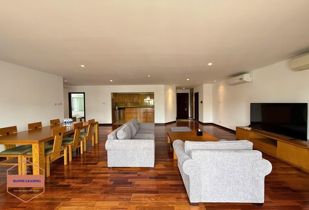 Big three bedrooms apartment for rent in Ha Hoi st, Hoan Kiem (Room 801) Big three bedrooms apartment for rent in Ha Hoi st, Hoan Kiem (Room 801)