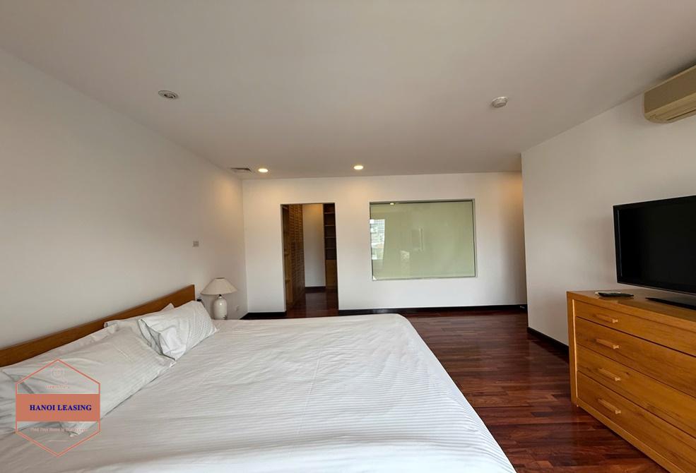 Charming apartment for rent in Ha Hoi st, Hoan kiem area Charming apartment for rent in Ha Hoi st, Hoan kiem area