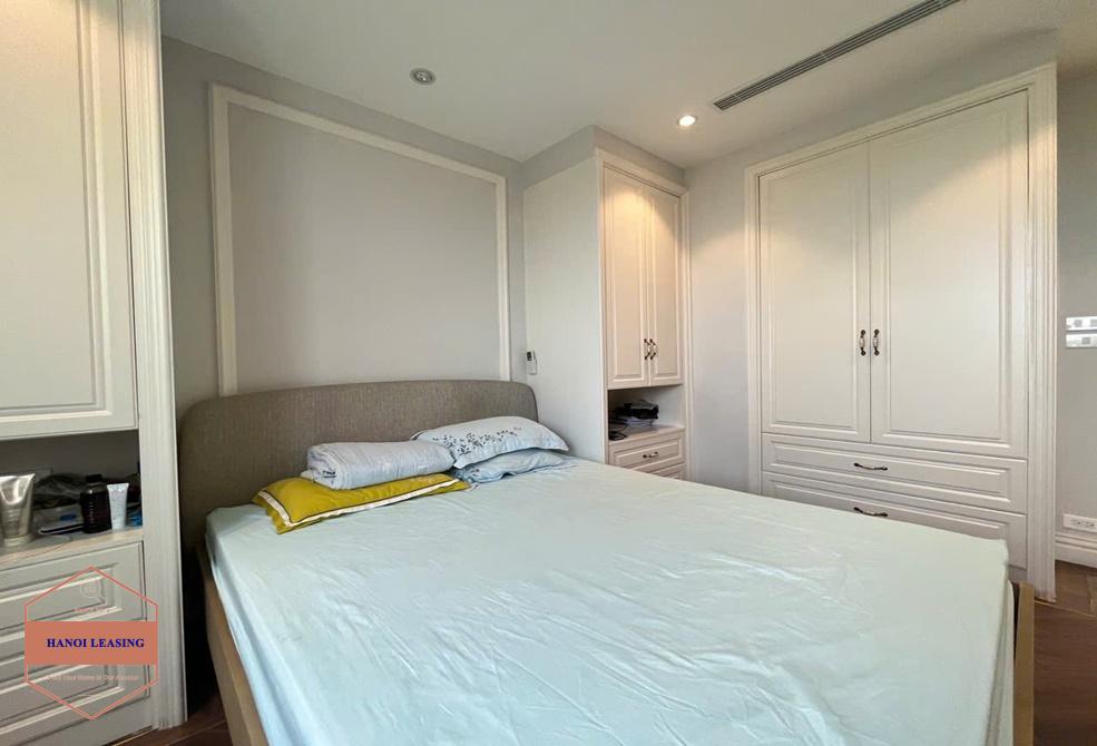 Penthouse apartment for rent in E4 Tower, Ciputra, Ha Noi Penthouse apartment for rent in E4 Tower, Ciputra, Ha Noi