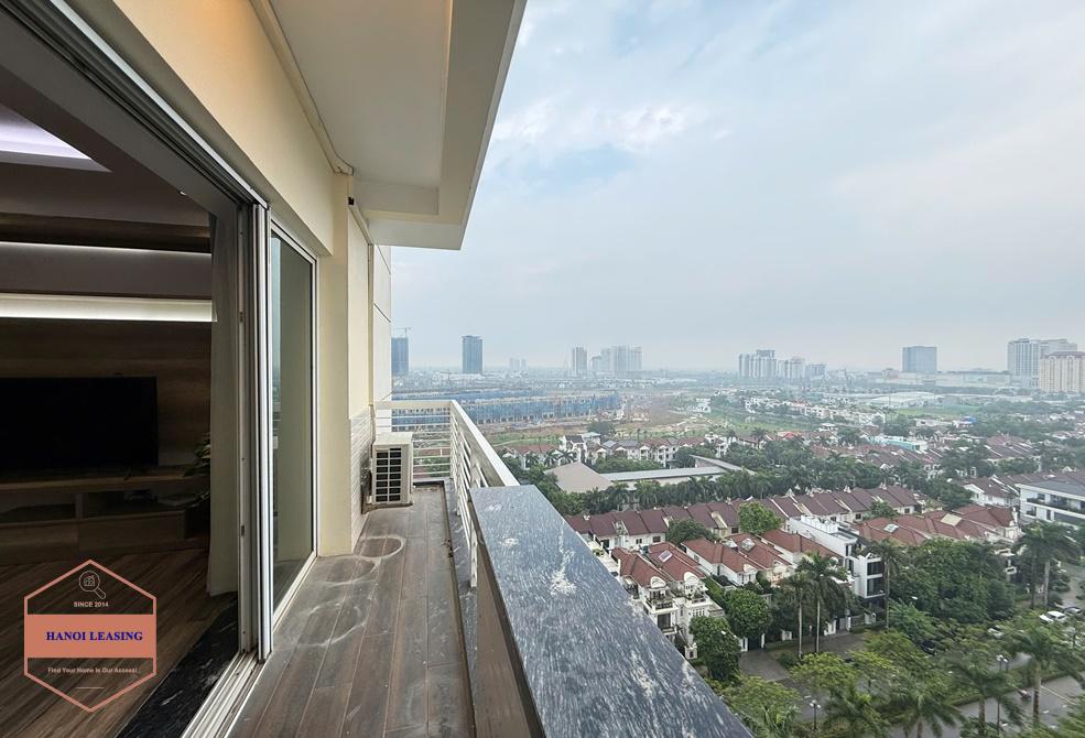 Bright apartment for rent in E4 Tower, Ciputra, Tay Ho Bright apartment for rent in E4 Tower, Ciputra, Tay Ho