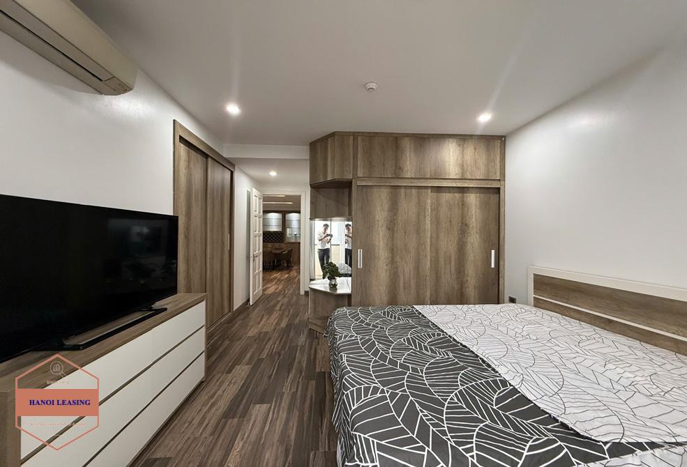 Bright apartment for rent in E4 Tower, Ciputra, Tay Ho Bright apartment for rent in E4 Tower, Ciputra, Tay Ho