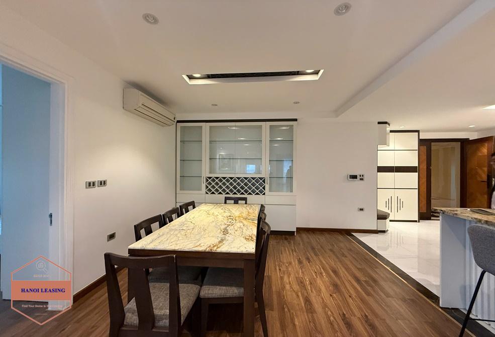 Four bedrooms apartment for rent in E4 Tower, Ciputra, Ha Noi Four bedrooms apartment for rent in E4 Tower, Ciputra, Ha Noi