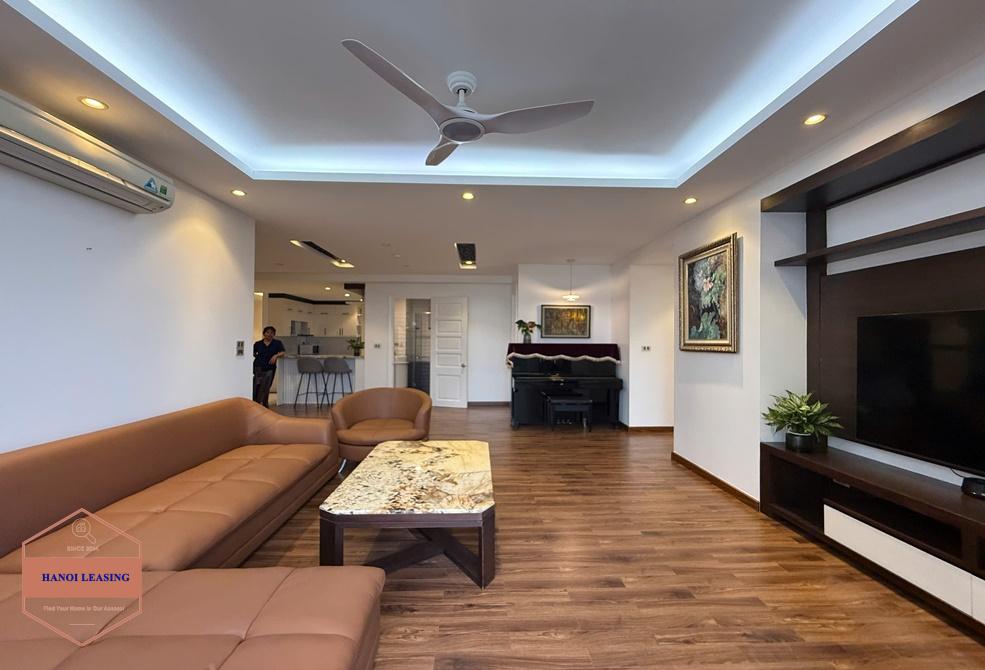 Four bedrooms apartment for rent in E4 Tower, Ciputra, Ha Noi Four bedrooms apartment for rent in E4 Tower, Ciputra, Ha Noi