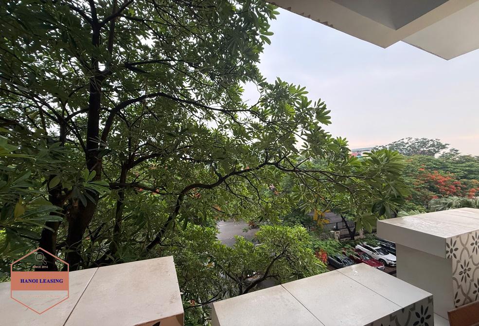 Cozy apartment with 4 bedrooms for rent in Ciputra, E4 Tower Cozy apartment with 4 bedrooms for rent in Ciputra, E4 Tower