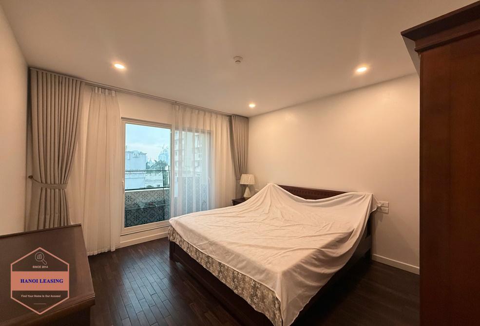 Cozy apartment with 4 bedrooms for rent in Ciputra, E4 Tower Cozy apartment with 4 bedrooms for rent in Ciputra, E4 Tower