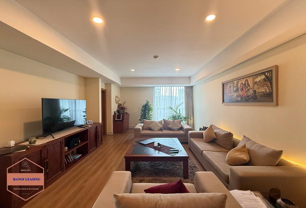 Three bedrooms apartment for rent in Pacific Ly Thuong Kiet st, Hoan Kiem area Three bedrooms apartment for rent in Pacific Ly Thuong Kiet st, Hoan Kiem area