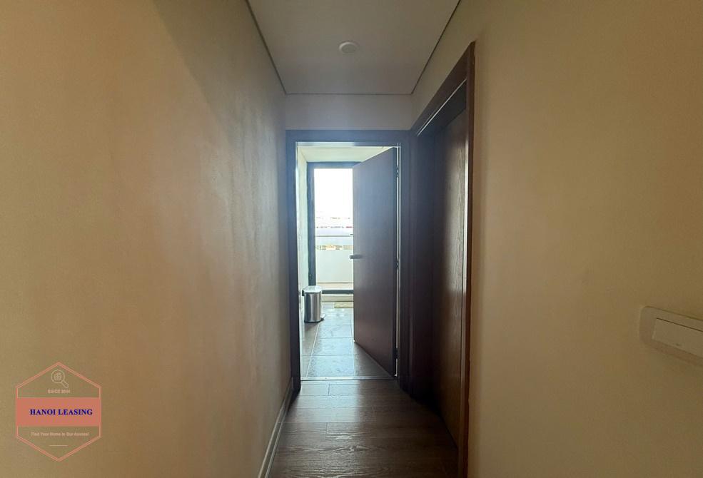Three bedrooms apartment for rent in Pacific Ly Thuong Kiet st, Hoan Kiem area Three bedrooms apartment for rent in Pacific Ly Thuong Kiet st, Hoan Kiem area