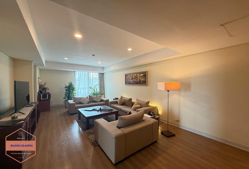 Three bedrooms apartment for rent in Pacific Ly Thuong Kiet st, Hoan Kiem area Three bedrooms apartment for rent in Pacific Ly Thuong Kiet st, Hoan Kiem area